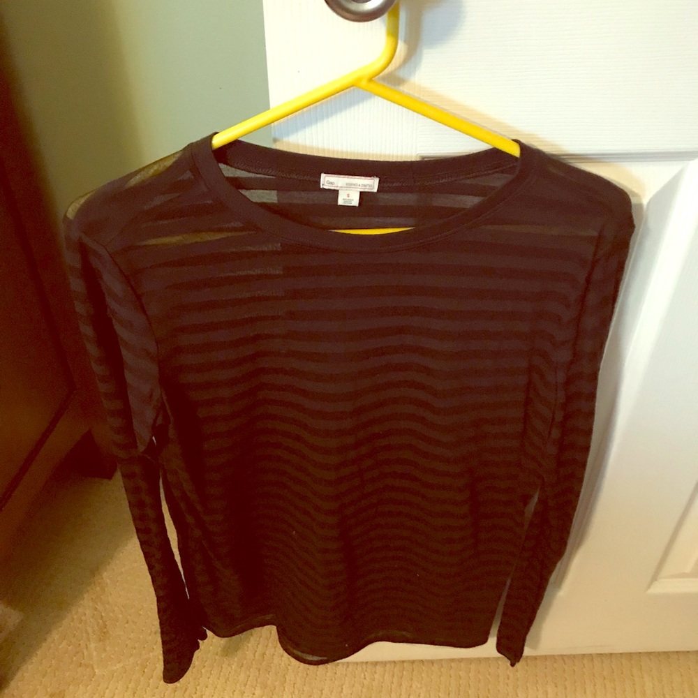 Gap shirt